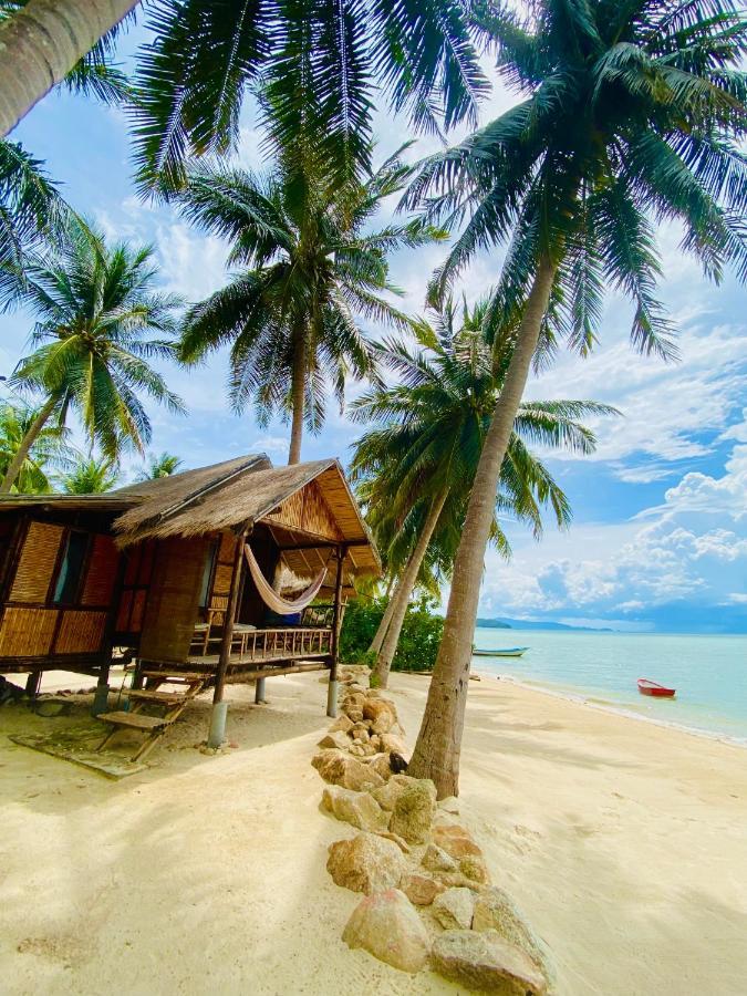 סריתאנו Castaway Beach Bungalows מראה חיצוני תמונה