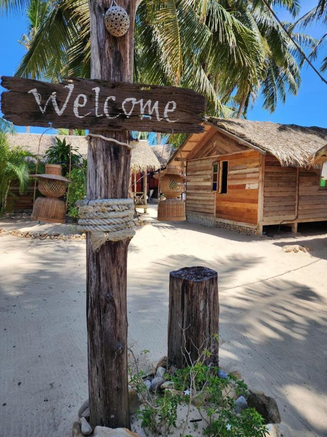 סריתאנו Castaway Beach Bungalows מראה חיצוני תמונה