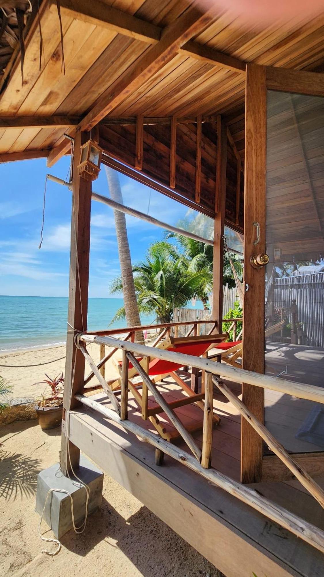 סריתאנו Castaway Beach Bungalows מראה חיצוני תמונה