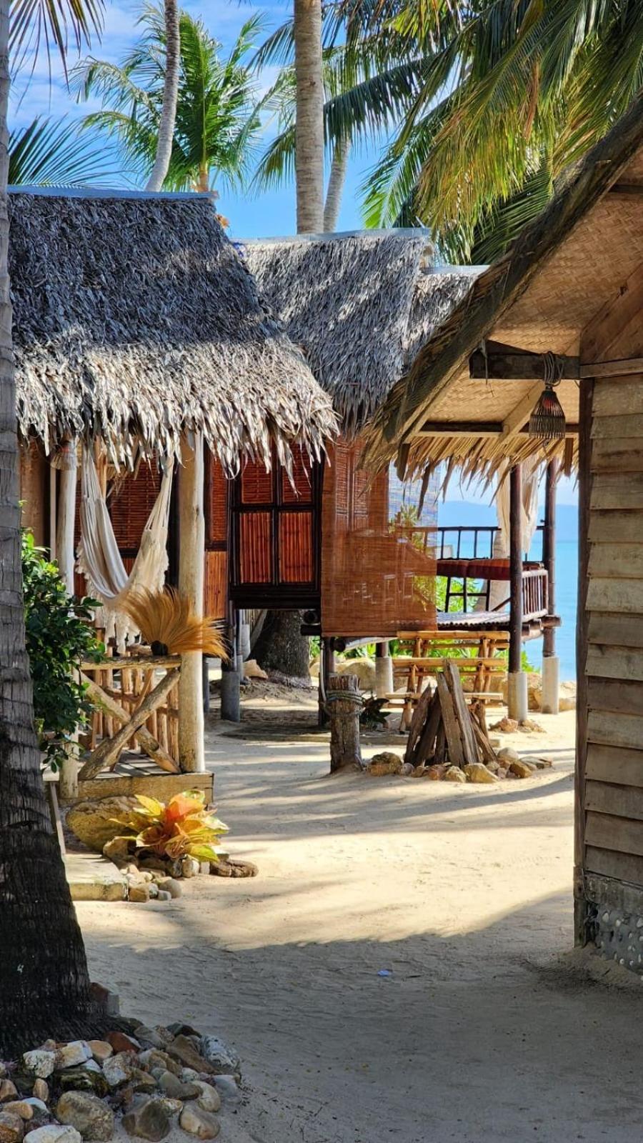 סריתאנו Castaway Beach Bungalows מראה חיצוני תמונה