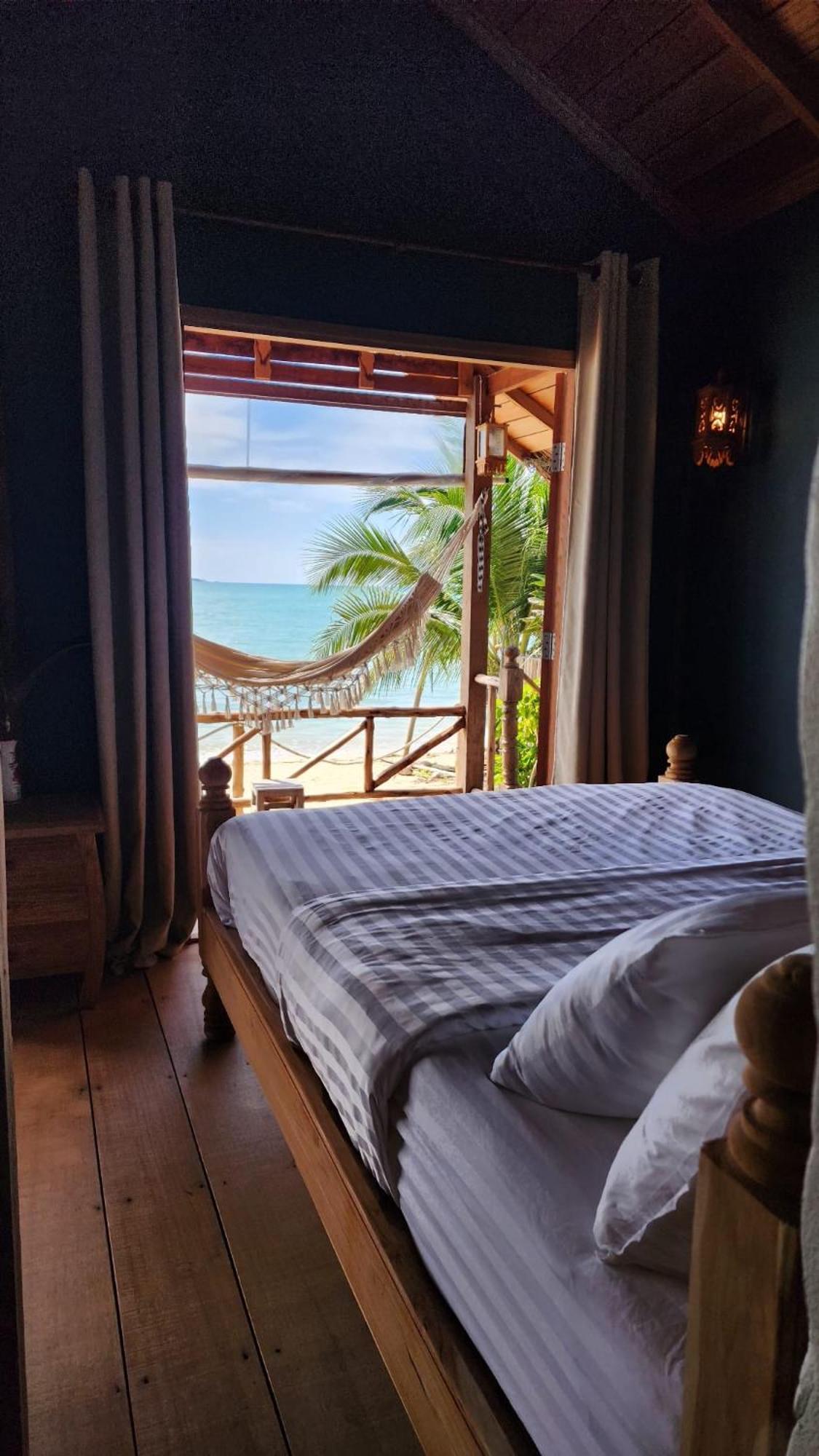 סריתאנו Castaway Beach Bungalows מראה חיצוני תמונה