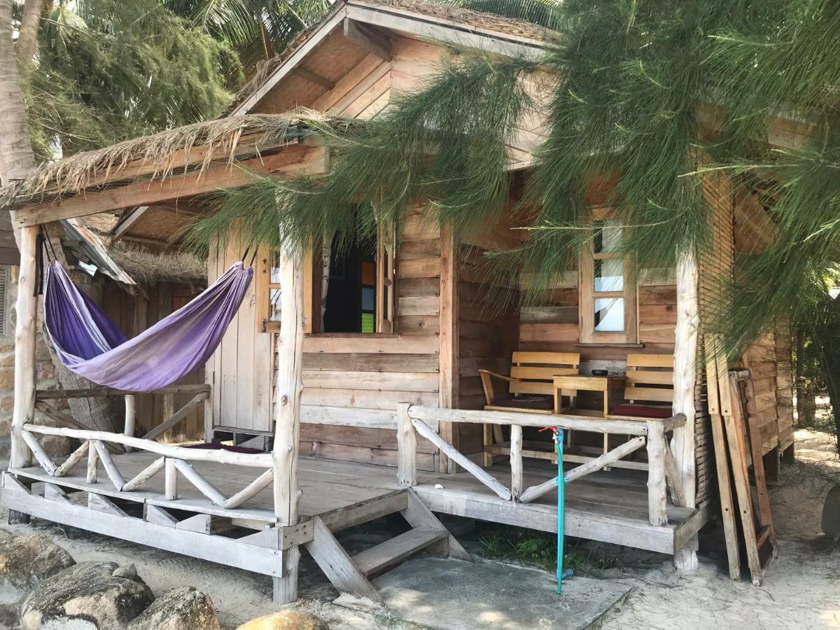 סריתאנו Castaway Beach Bungalows מראה חיצוני תמונה